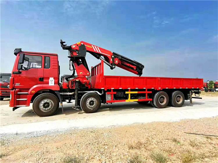 陕汽前四后八三一30吨折臂随车吊价格