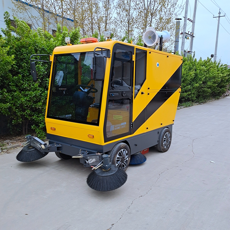 電動5刷灑水掃路車 小型清掃車報價 萬農自產自銷