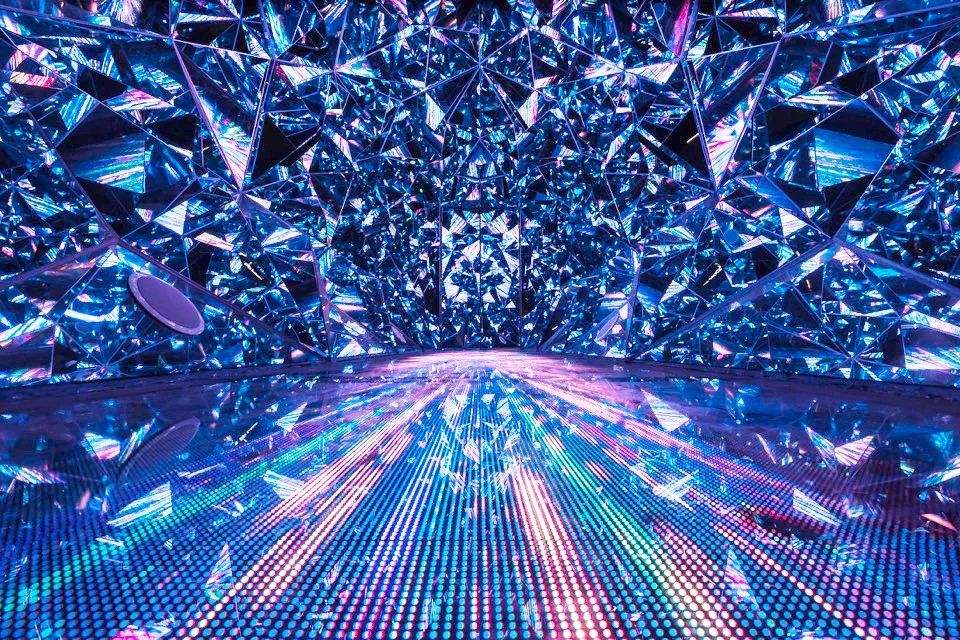 商场人气拍照万花筒通道钻石隧道设备租赁