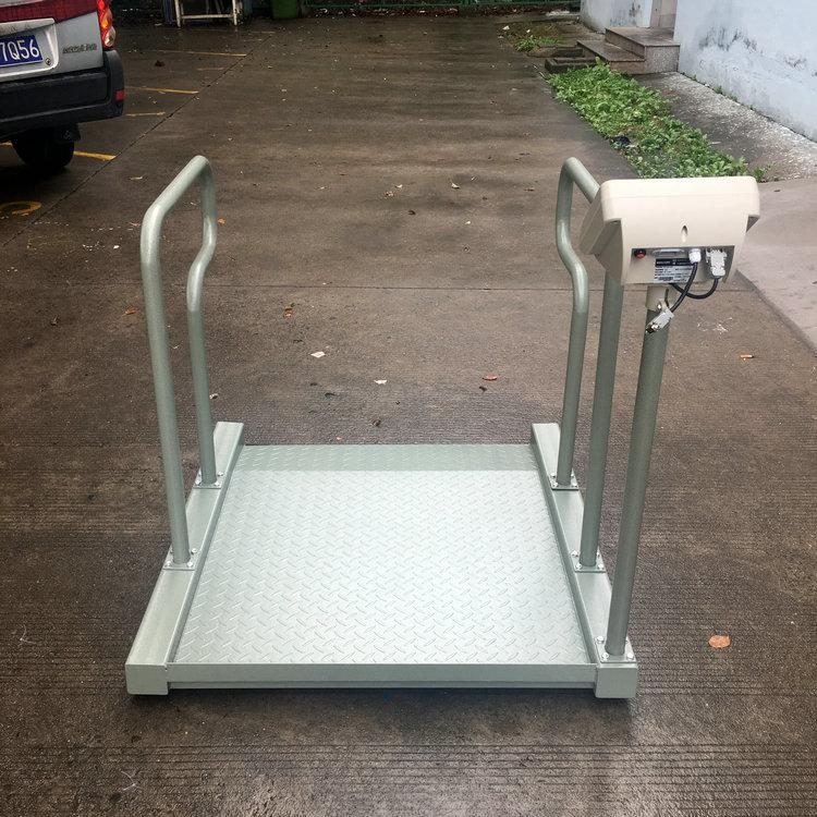 天津300kg中英文显示出口型轮椅秤 医用0.8x0.8m透析体检电子秤