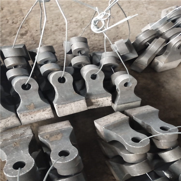 10001000矿山制砂机锤头 高铬合金耐磨板锤 冷热复合铸造板锤