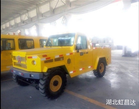 铜仁人车-四驱1.5吨炸药车安全靠谱