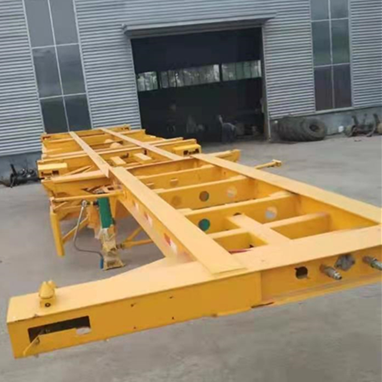 45英尺集装箱托架1395米骨架半挂车营运尺寸