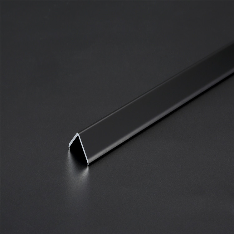 汇嘉经过多年的生产沉淀与发展,专注销售墙板线条,铝合金线条,收边条