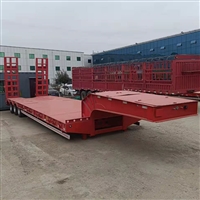 13.75米低平板半挂车 3米宽大板车 825R20轮胎上牌型号 