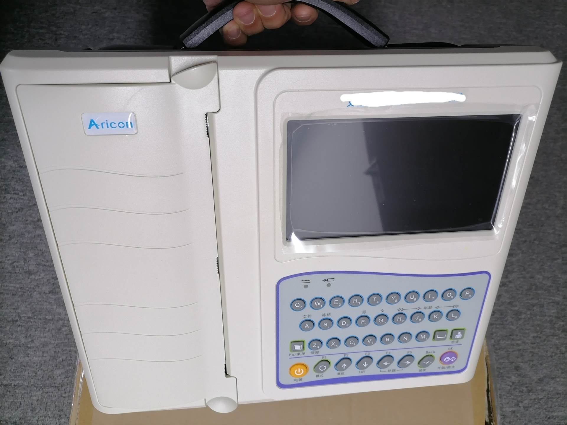 十二道心电图机