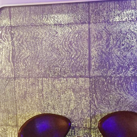 科技范十足的水泥透光混凝土挂板