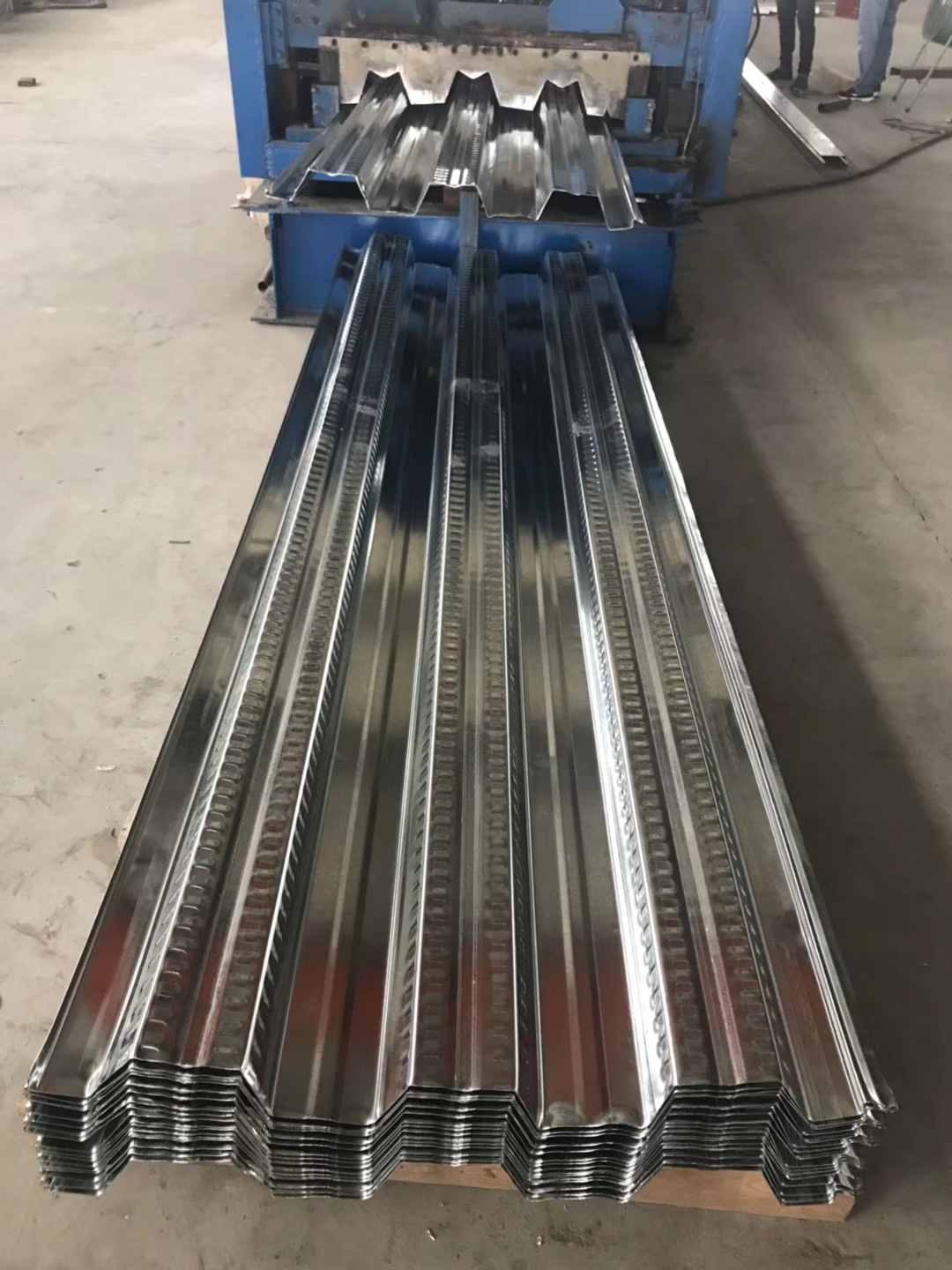 厂家供应钢结构承重板现浇混凝土楼承板镀锌开口钢制阁楼楼层板