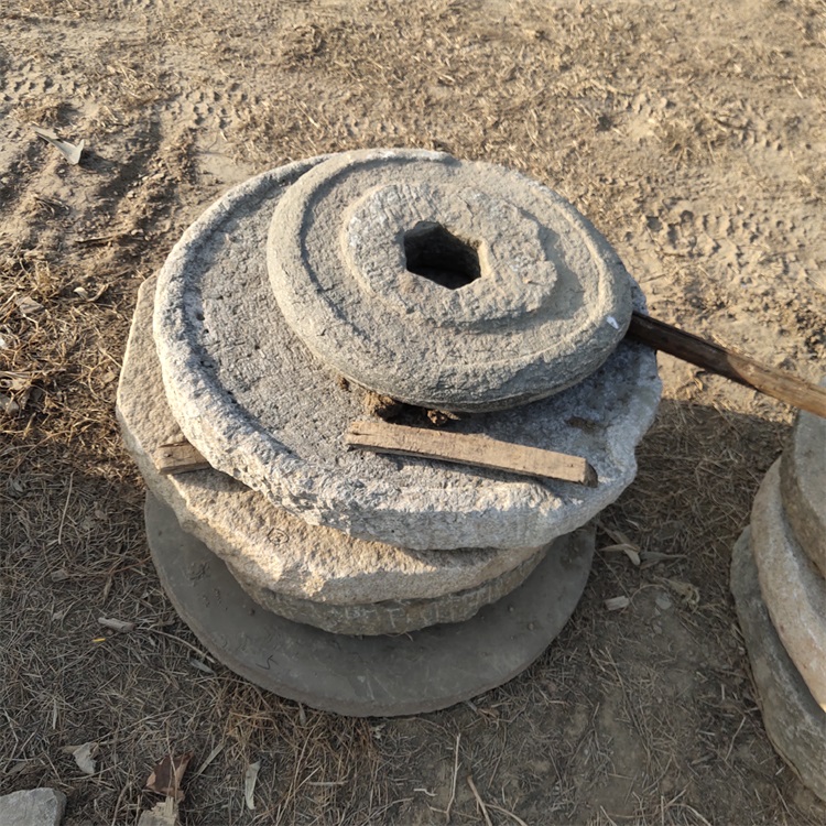 质量好价格低民间老磨盘铺路老磨片农村老石器