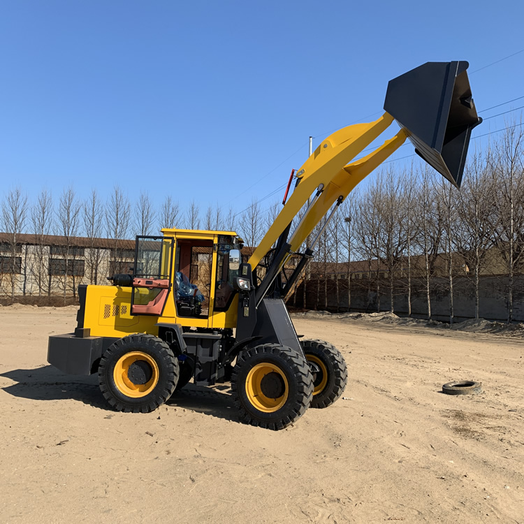 山东神工20小型装载机抓木机自制小铲车驾驶室