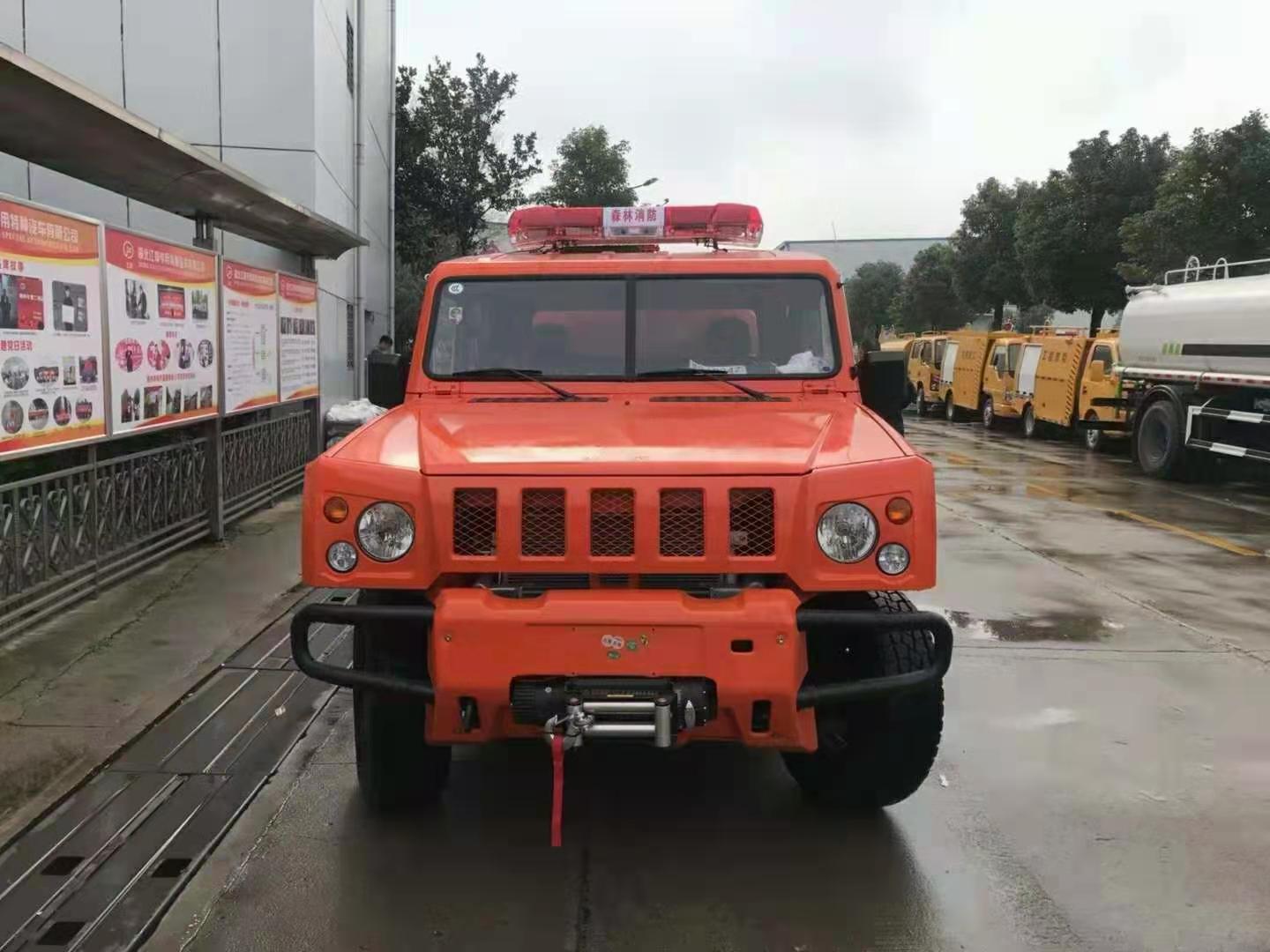 4驱皮卡森林消防车 北汽勇士2方消防车