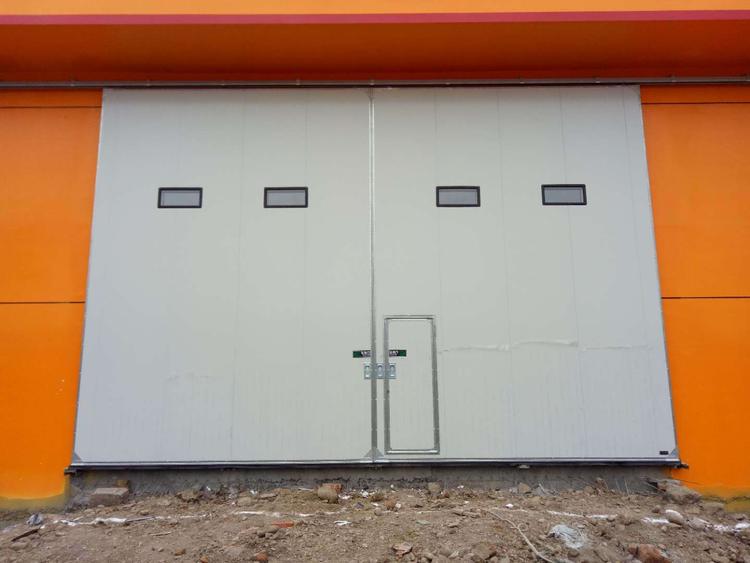 深圳工业平移门厂家出厂价格供应各种工业门