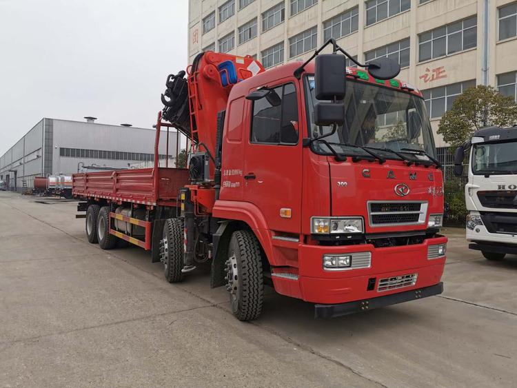 广东华菱星马前四后八上装25吨折臂华菱随车吊