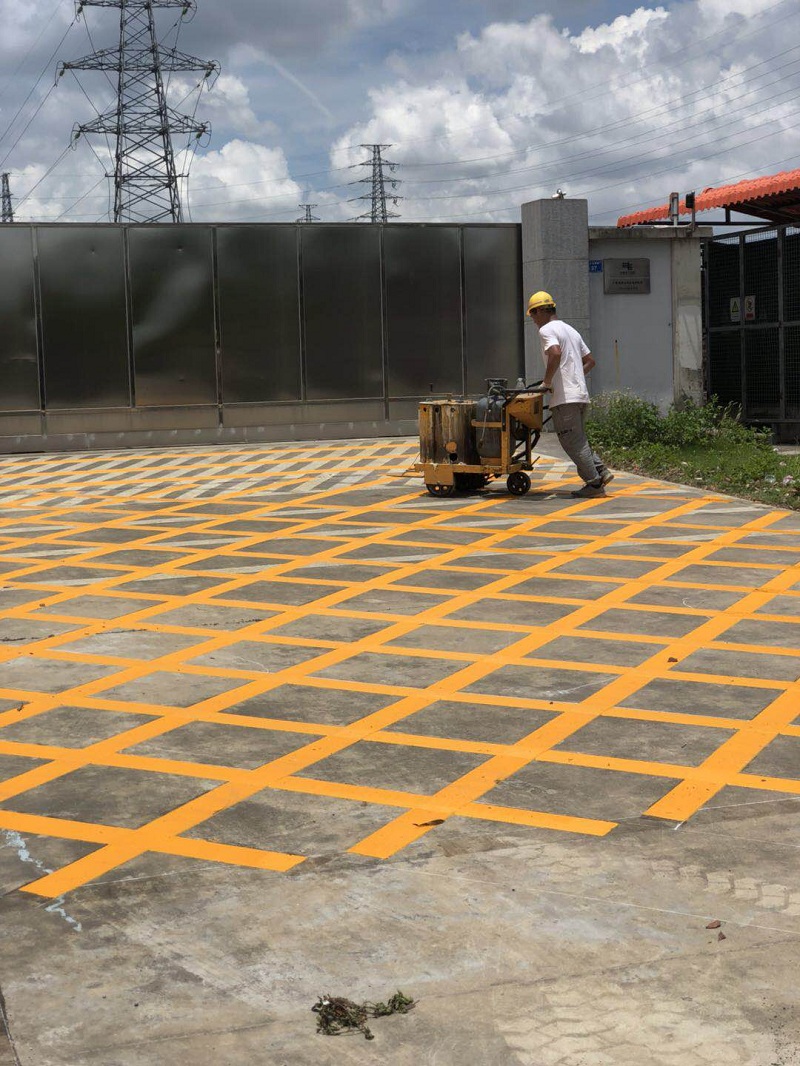 东莞寮步道路热熔划线-小区停车位划线-厂区车间通道划线价格