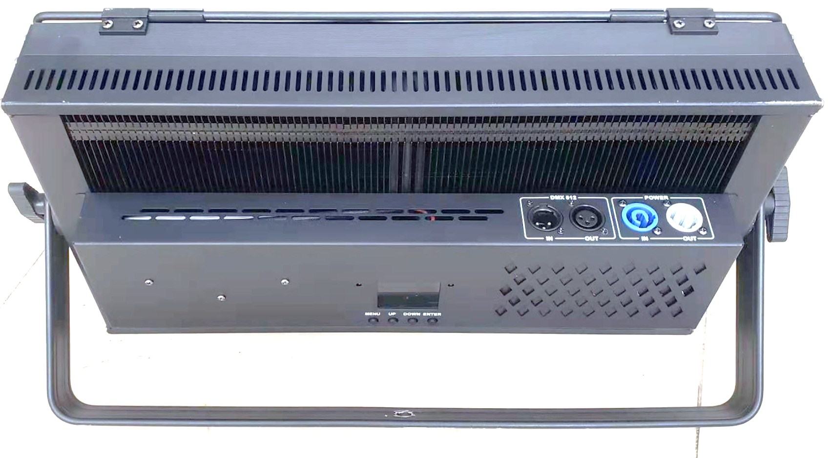 正欣康LPD-300演播室LED平板燈