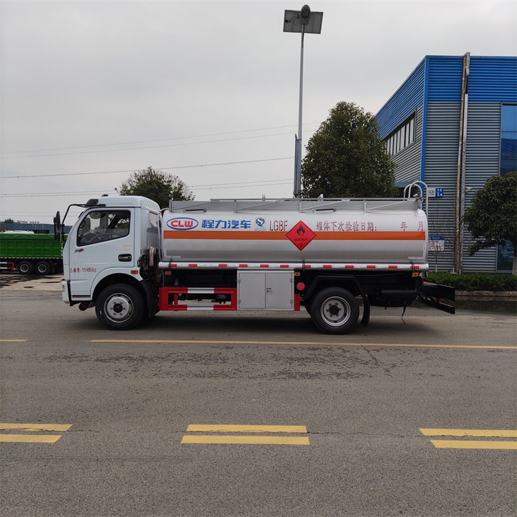 流动加油车名片设计