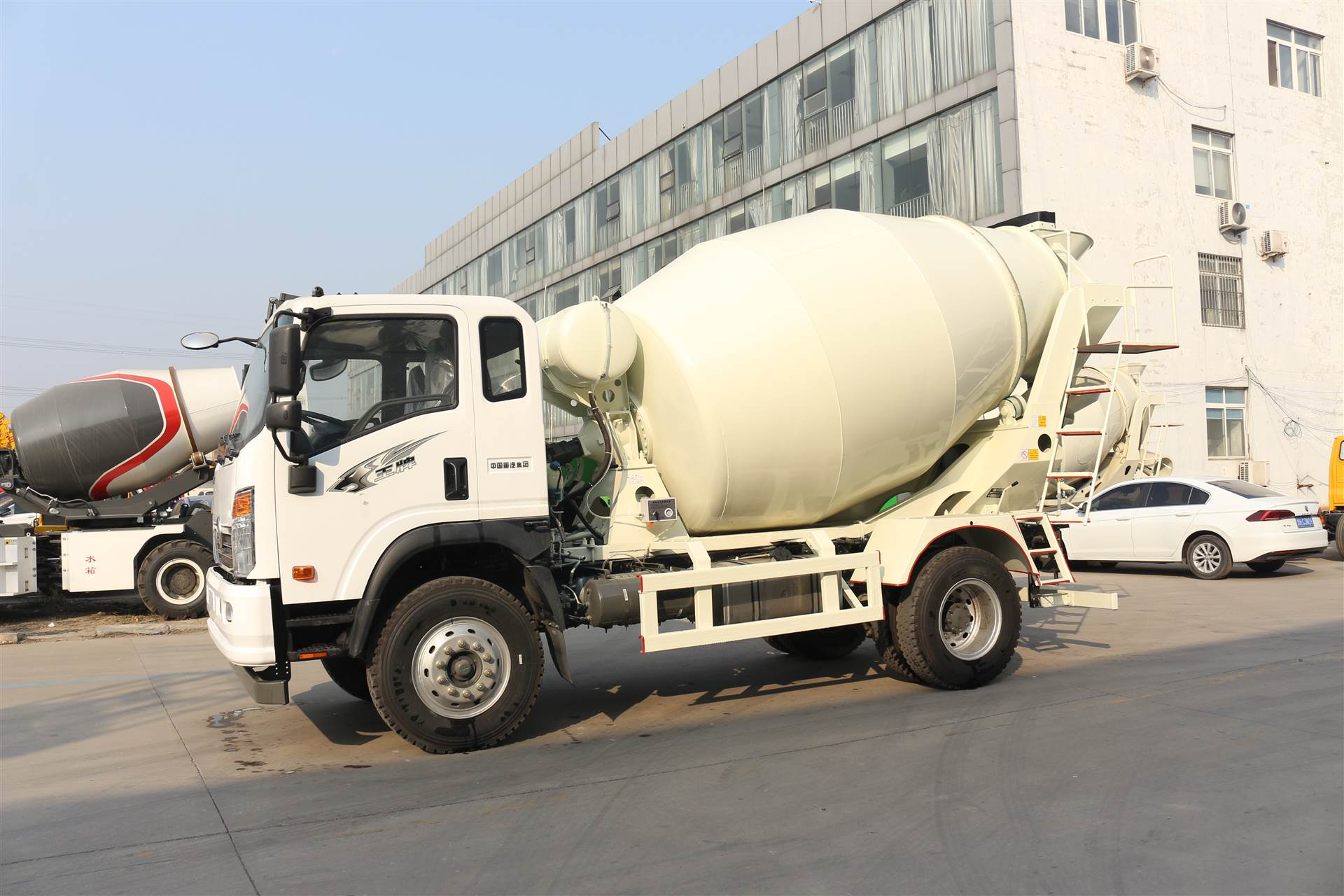 搅拌车 国五小型搅拌车