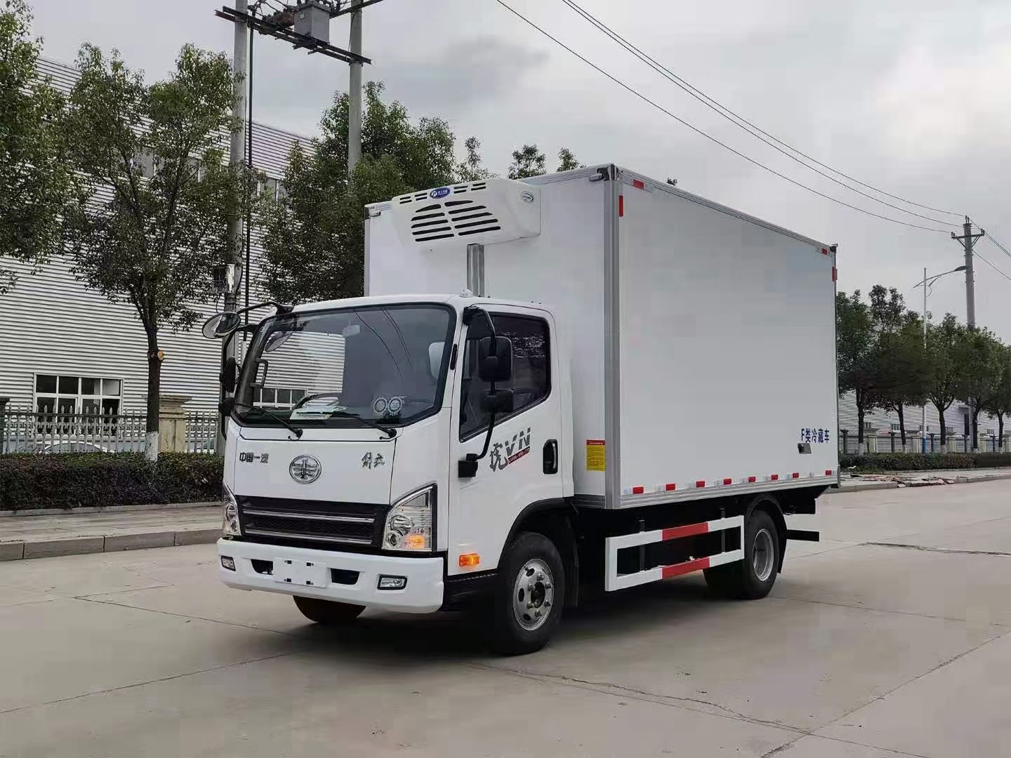 虎vn冷藏貨車藍牌冷鏈保溫運輸車食品保鮮冷凍冷藏車廠家價格