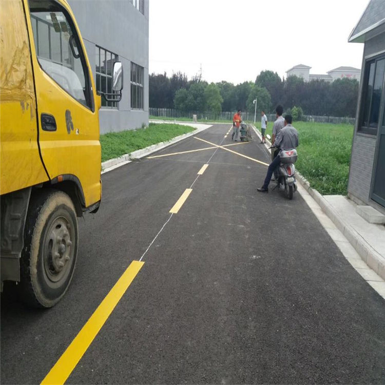 专注上海道路划线上海交通标识标线