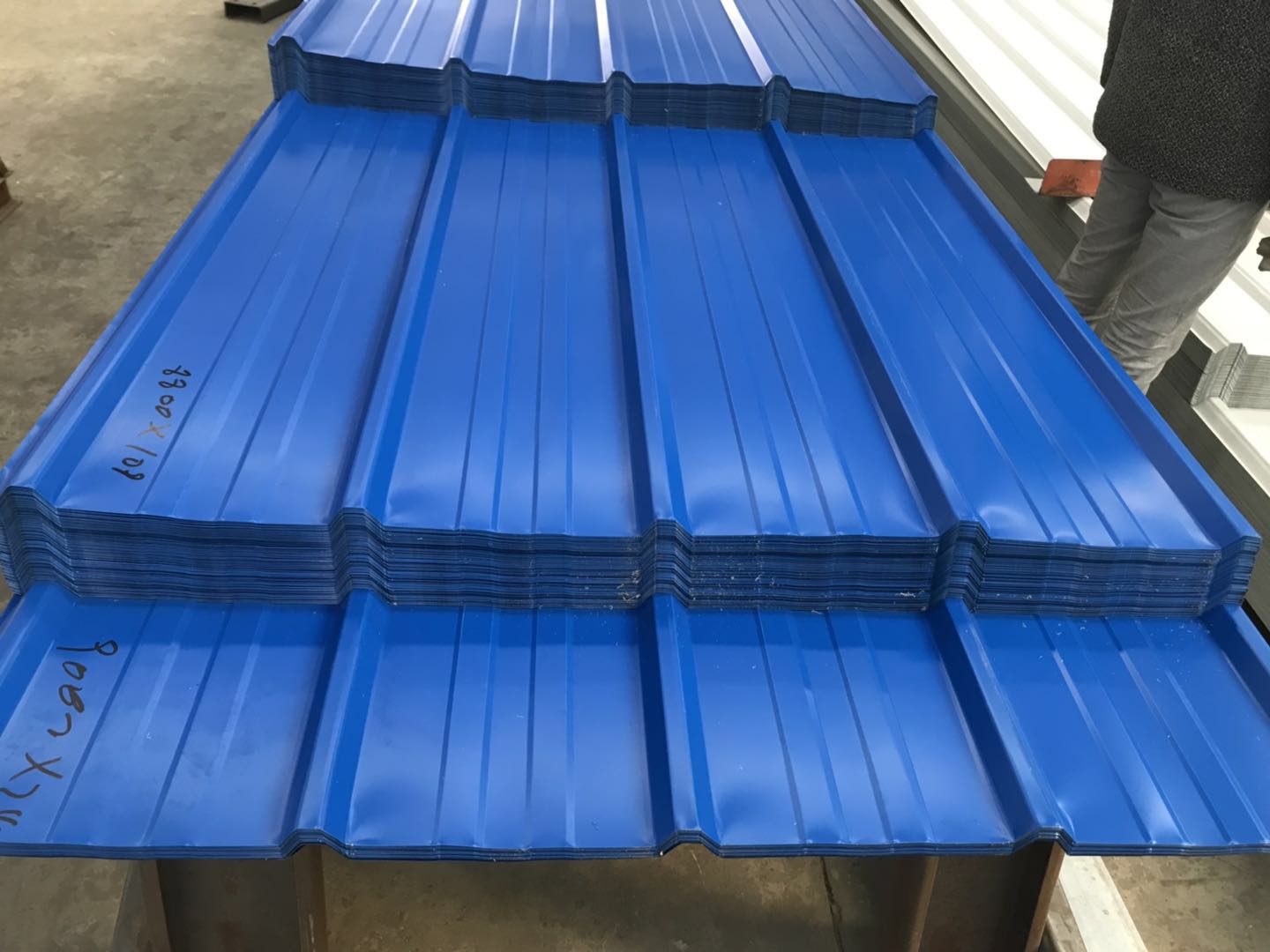 昆明彩钢瓦生产厂家云南隔热彩钢瓦价格