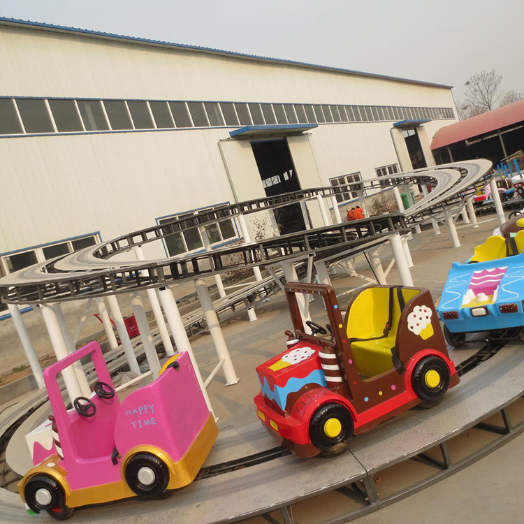 厂家直促 迷你穿梭小火车户外游乐设备 款式多样 造型新颖