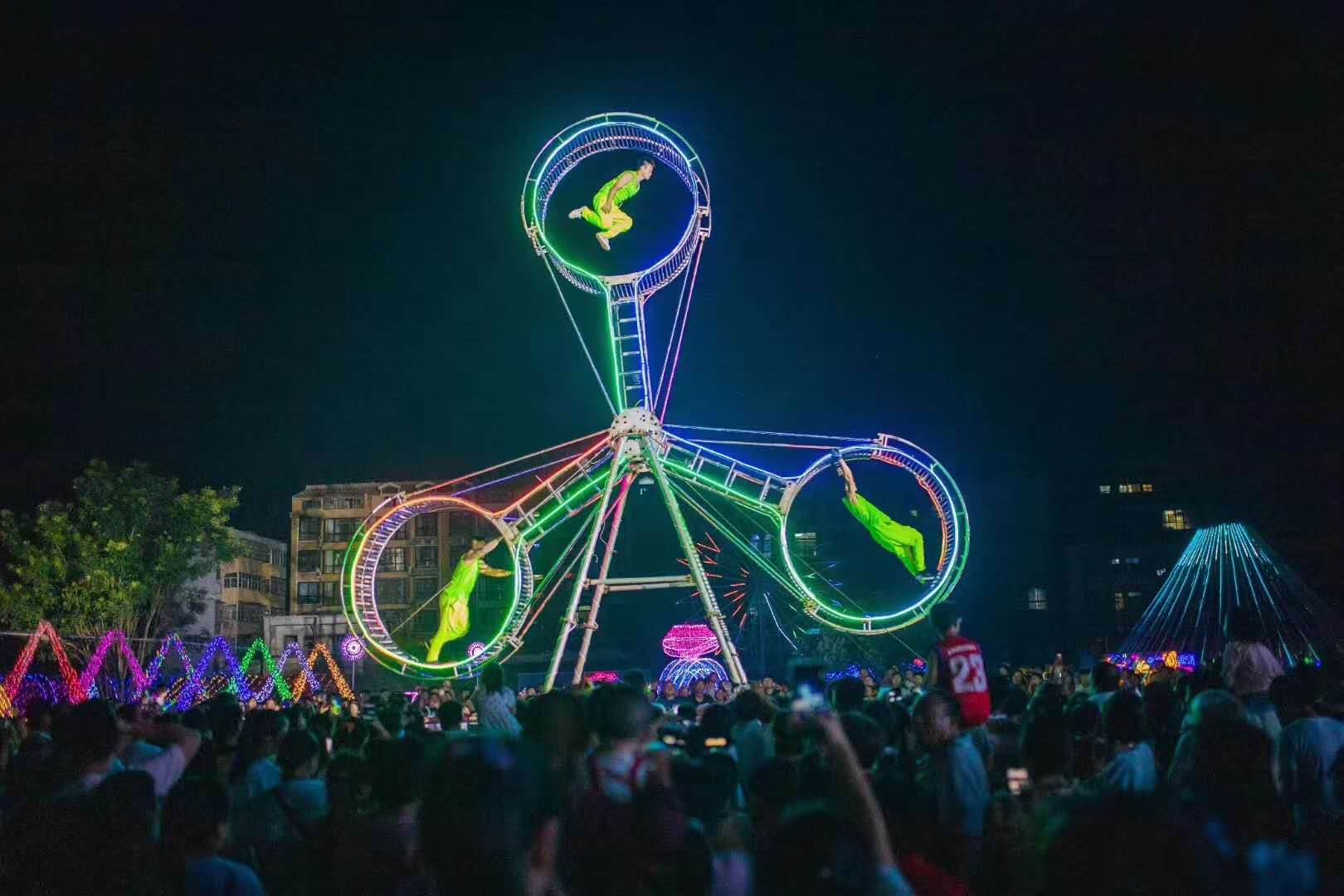 环球飞车摩托车特技表演出租租赁多少钱