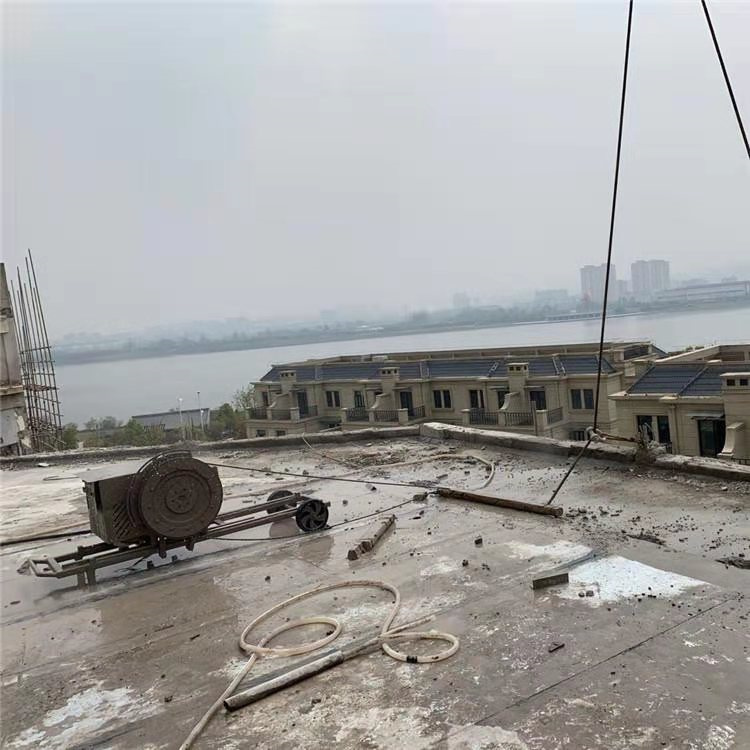 朔州水下混凝土切割拆除 混凝土切割公司 東興永盛工程 高速防撞欄切割