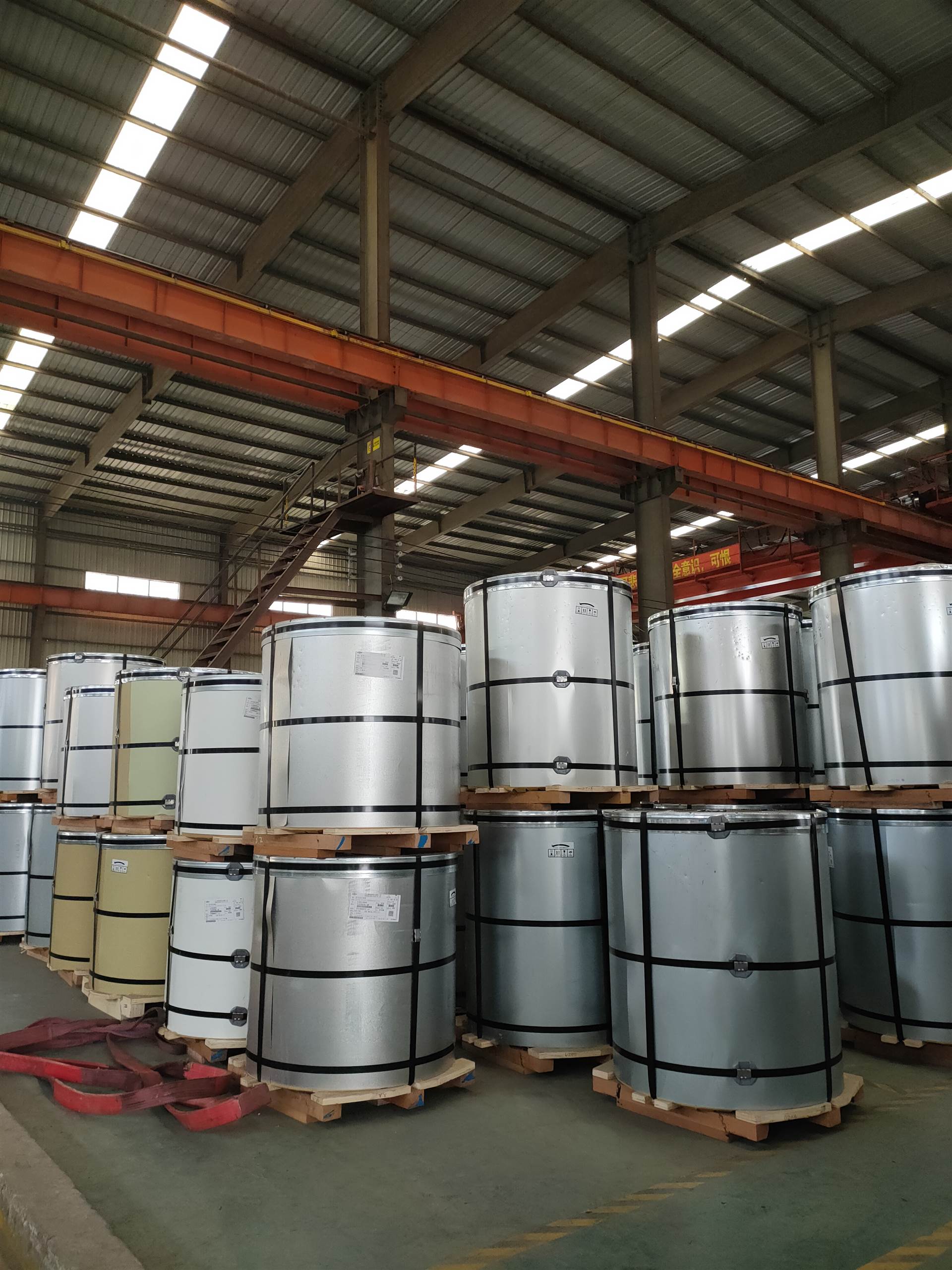 宝钢彩涂板宝武彩涂板加工马钢彩涂卷基板类型