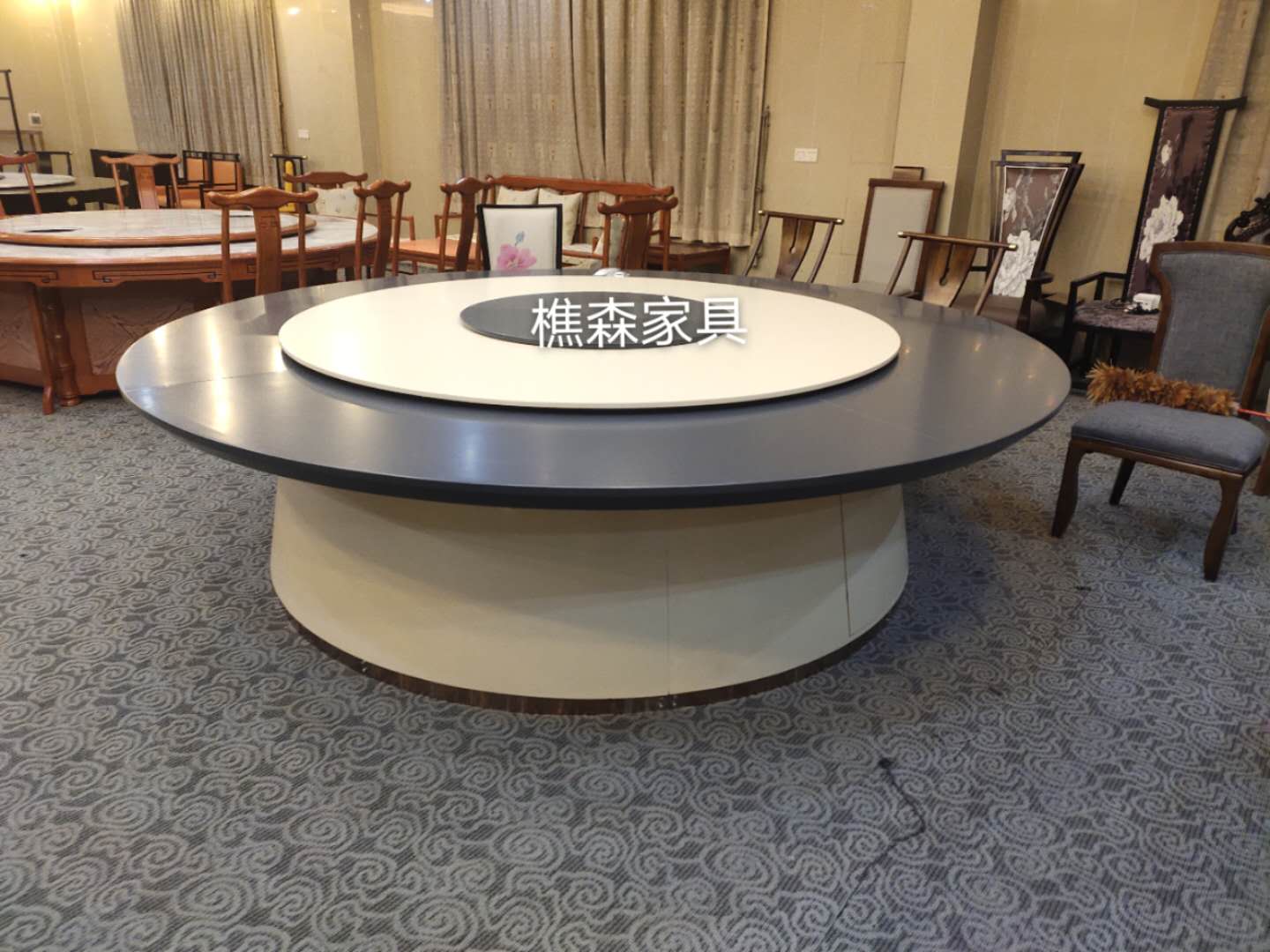 深圳家具厂家批发酒店电动圆桌电动饭桌新中式自动餐台餐椅