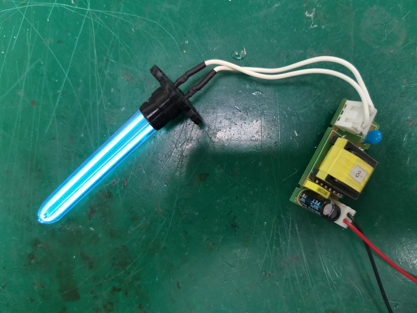 6,适用冷阴管紫外线uv灯的驱动,uv杀毒,消菌;uv固化;uv老化;uv促生长