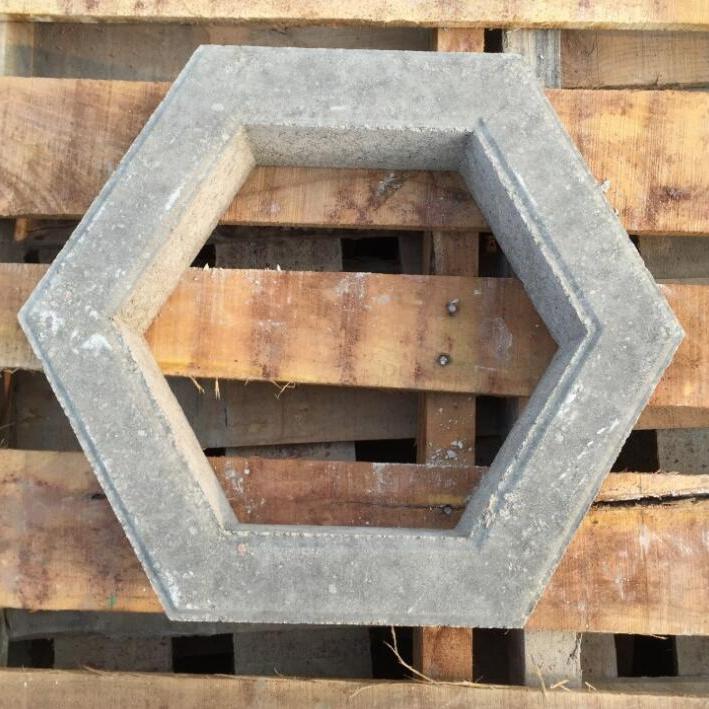 框型生态混凝土护坡框预制水泥护坡框特点