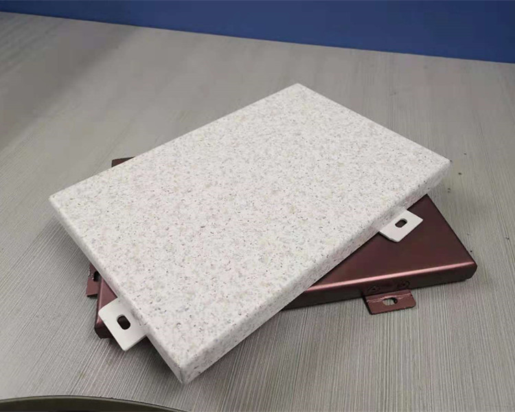 氟碳古铜色雨棚铝单板 室外石纹铝单板