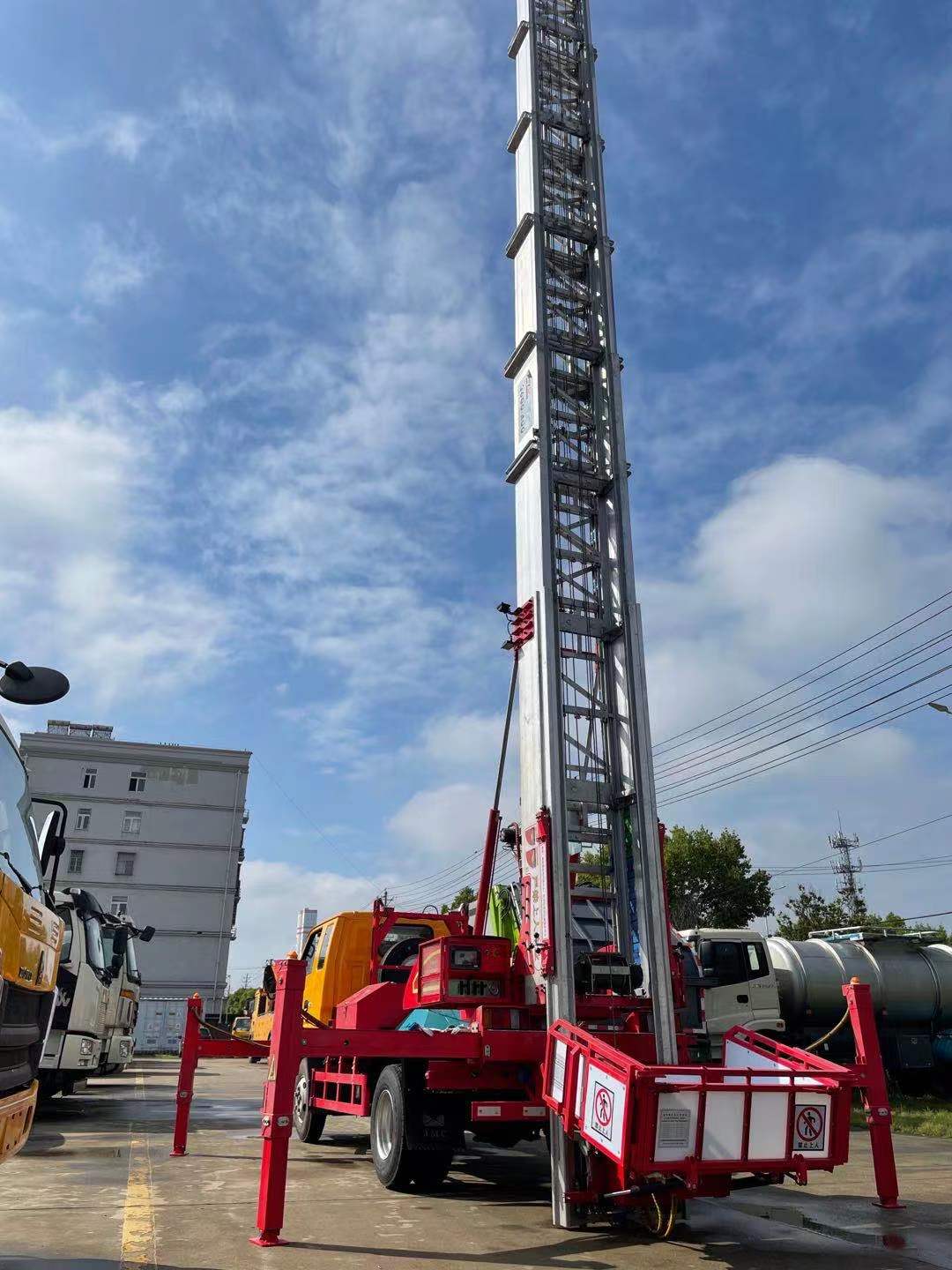 蓝牌云梯车江铃36米高度新品上市