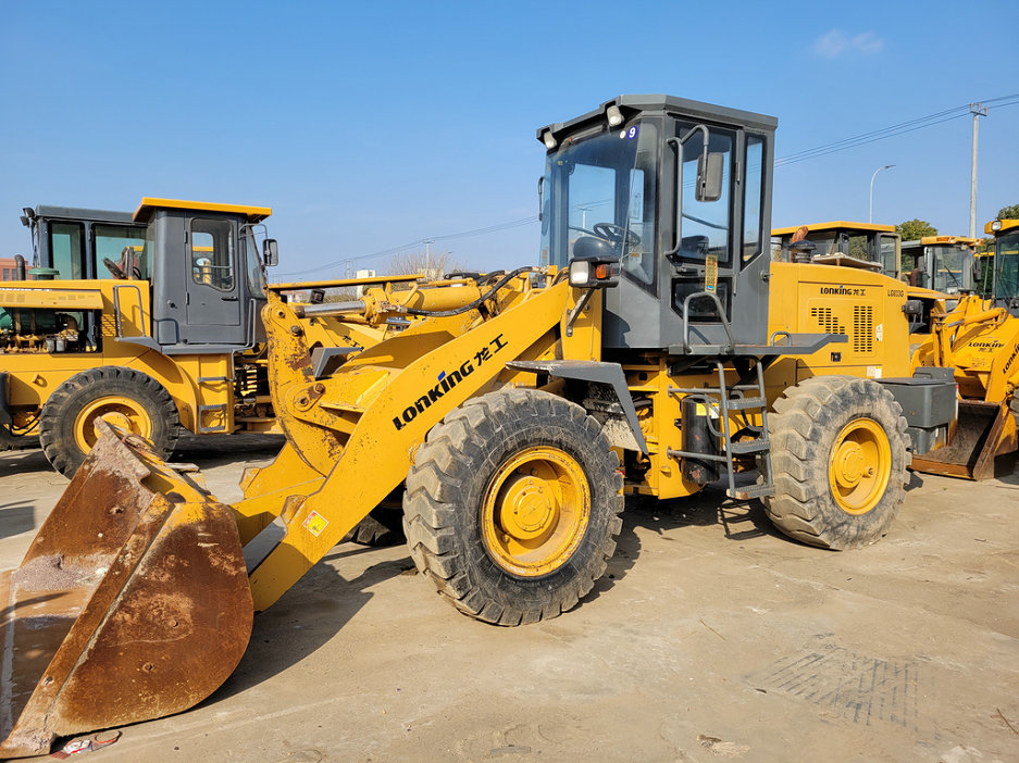 供应二手龙工30装载机lg833b833n加长臂装载机