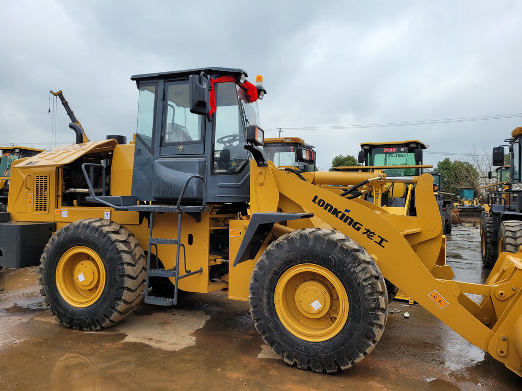 供应二手龙工30铲车