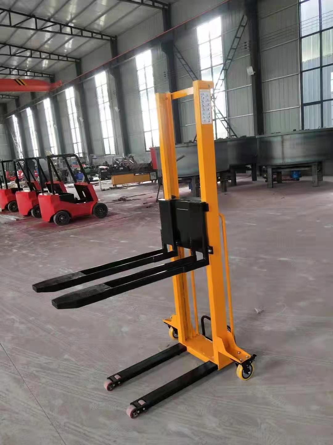 液压叉车电动升高车移动堆高机