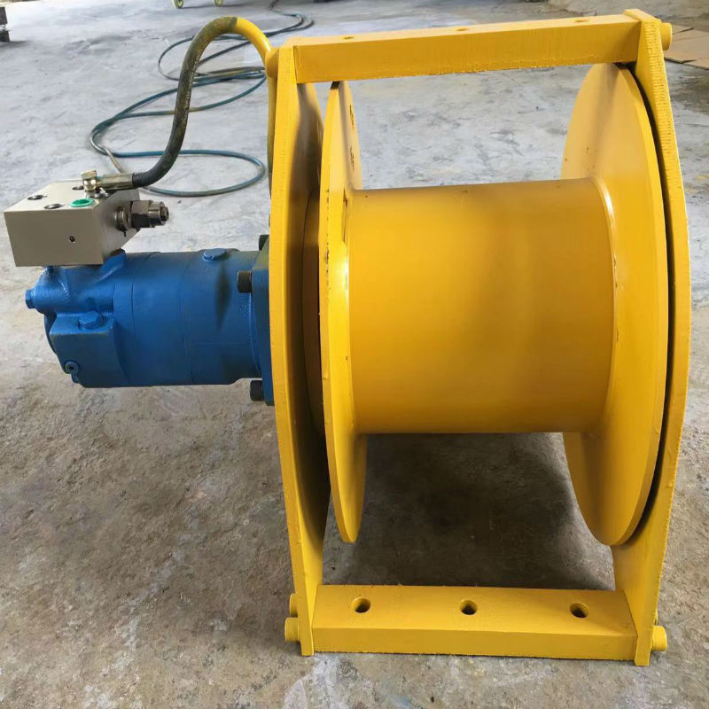 山东济宁单绳拉力1吨小型摆线马达液压绞车卷扬机