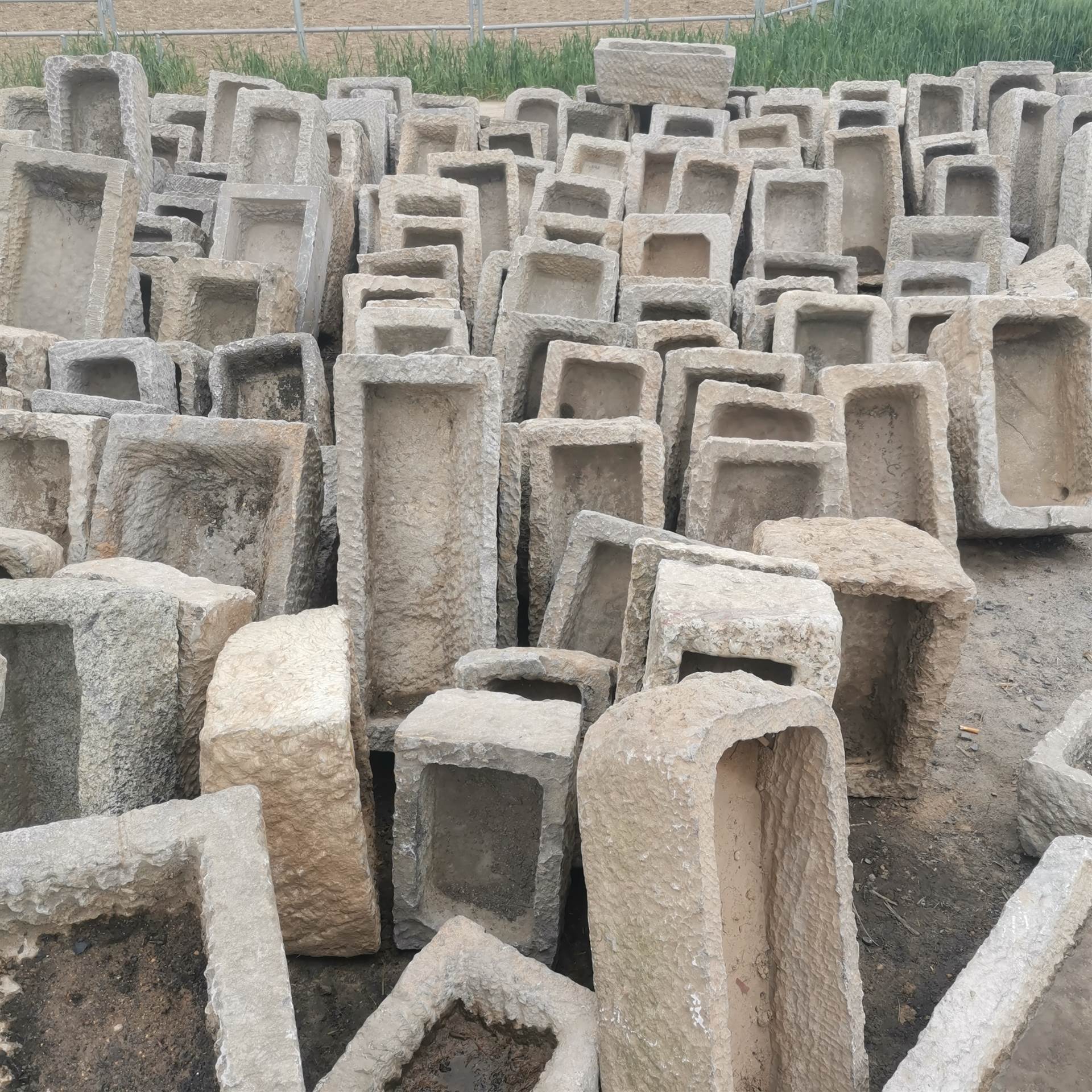 家用小猪槽农村旧牛槽景区搭配石槽流水安徽地区电话报价