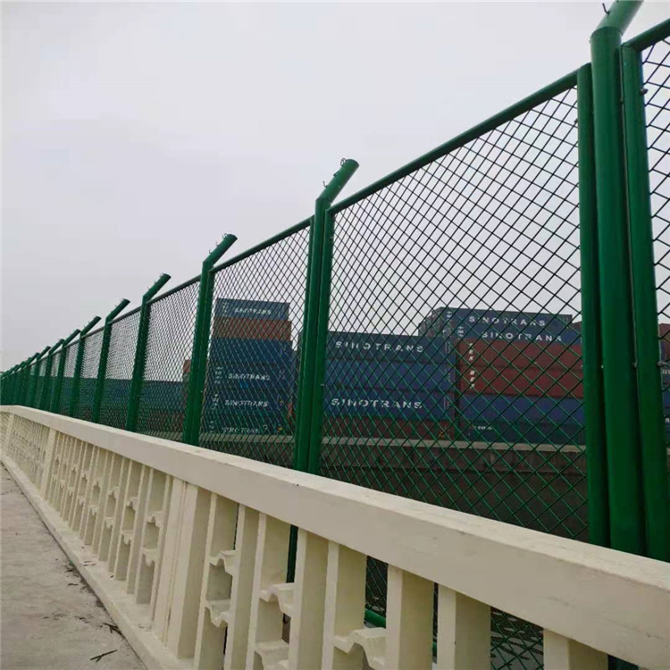 高速桥梁防抛网高速行驶安全防护网护栏网厂家生产