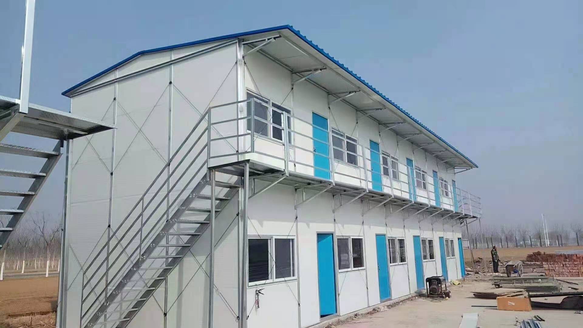岩棉复合板 产品描述天津市滨海新区夹芯彩钢板房