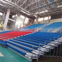 永泰体育定制 体育场吹塑低靠背座椅 电动伸缩看台 可上门施工