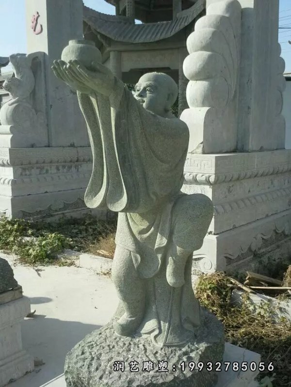 青石十八罗汉公园雕塑