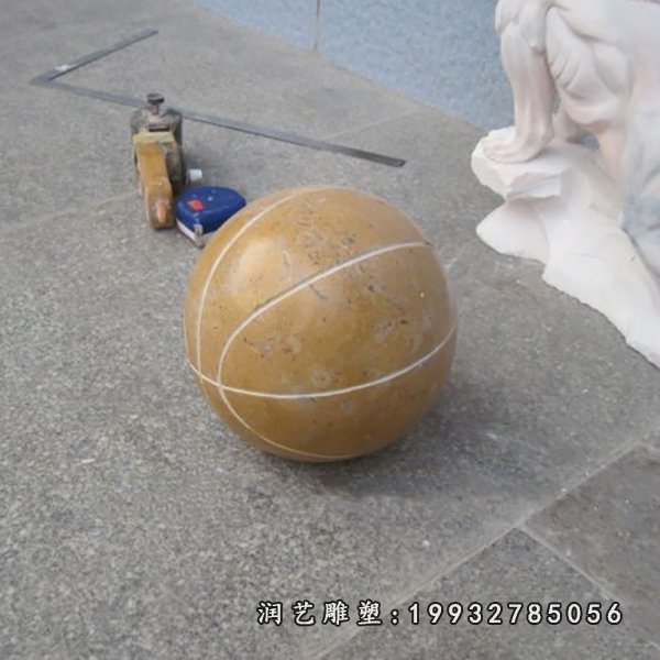 大理石篮球公园雕塑