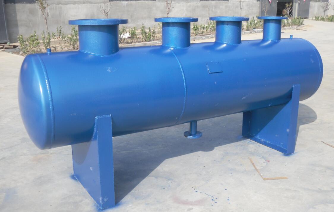 水器又名分集水器是由集水器和分水器组合而成的水流量分配和会集装置