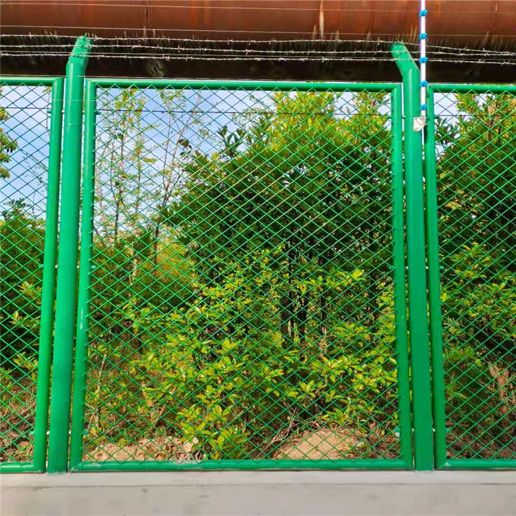 铁丝网围栏 绿色铁丝网护栏 厂区隔离网 景区防护网厂家 宇庆