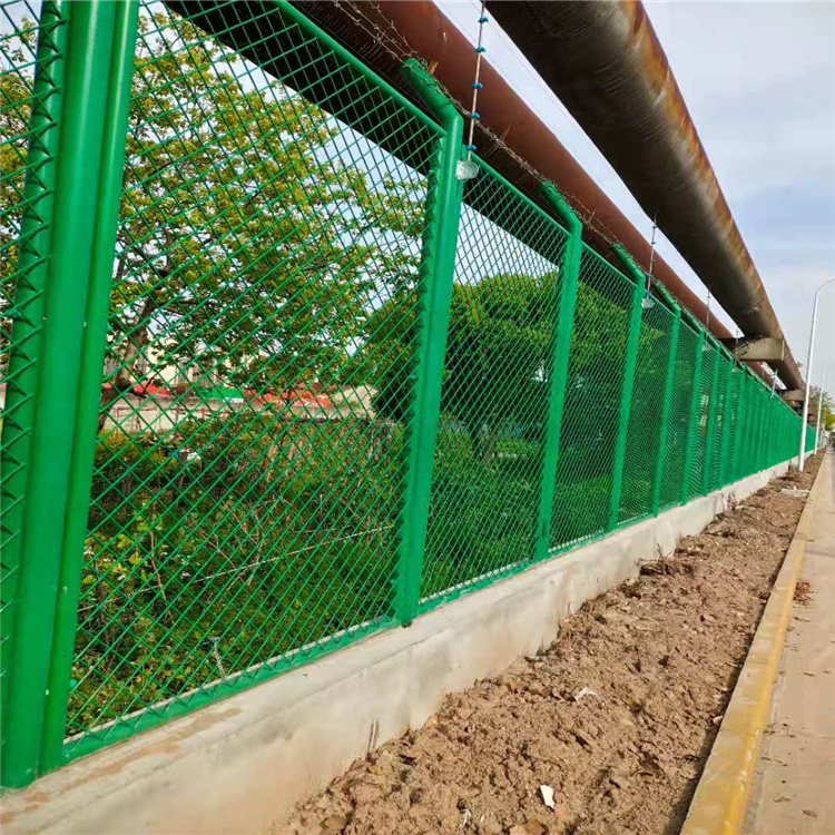 铁丝网围栏绿色铁丝网护栏厂区隔离网景区防护网厂家宇庆