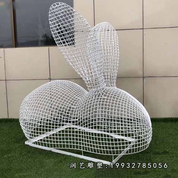 不锈钢抽象兔子雕塑
