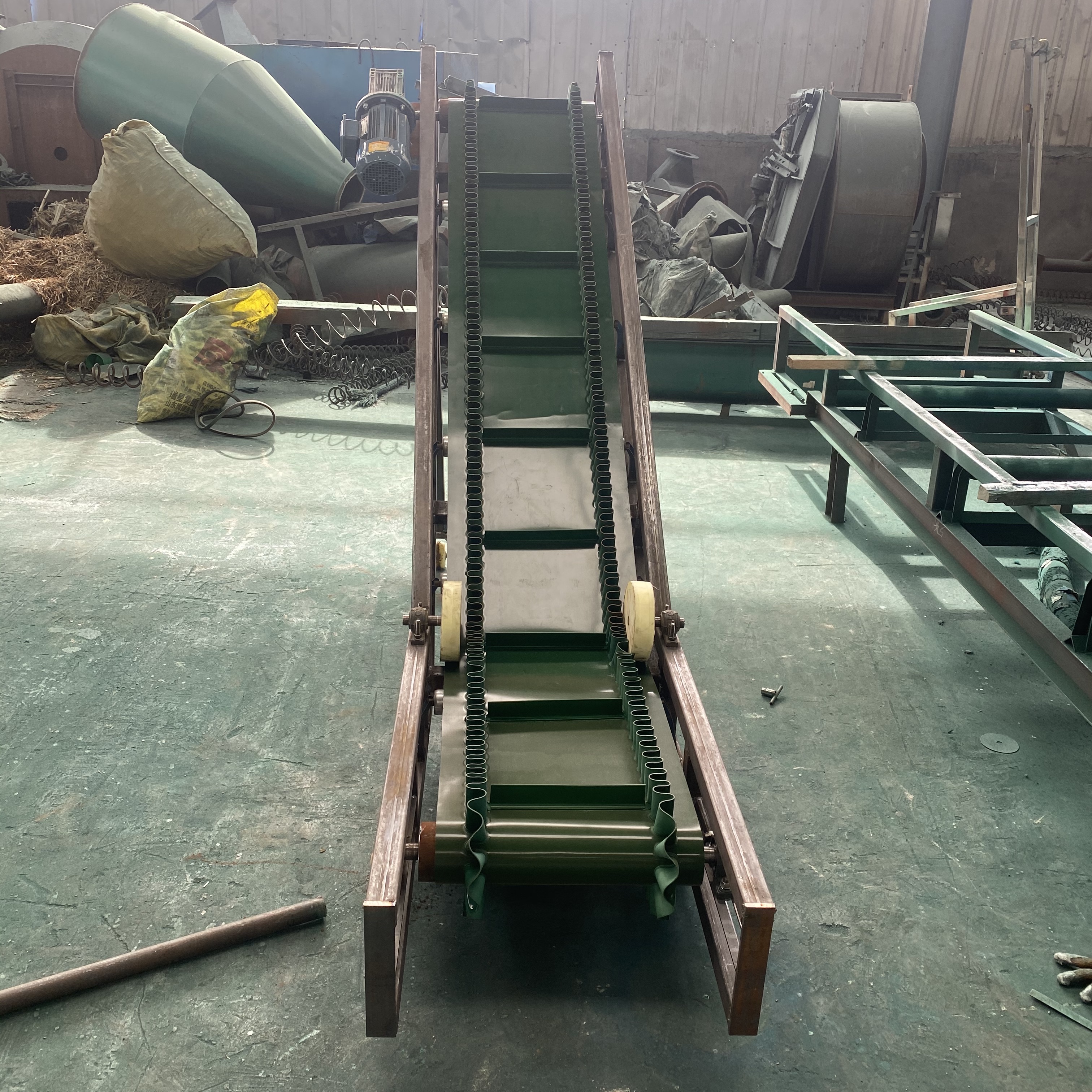 可移动式格挡输送机facai集装箱伸缩分拣传送机