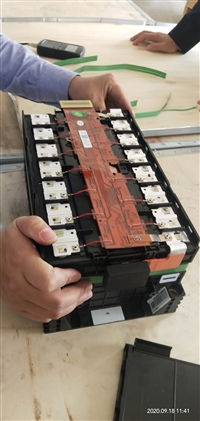 回收锂电池底盘广州花都锂电池底盘回收价格表-收购电动车锂电池