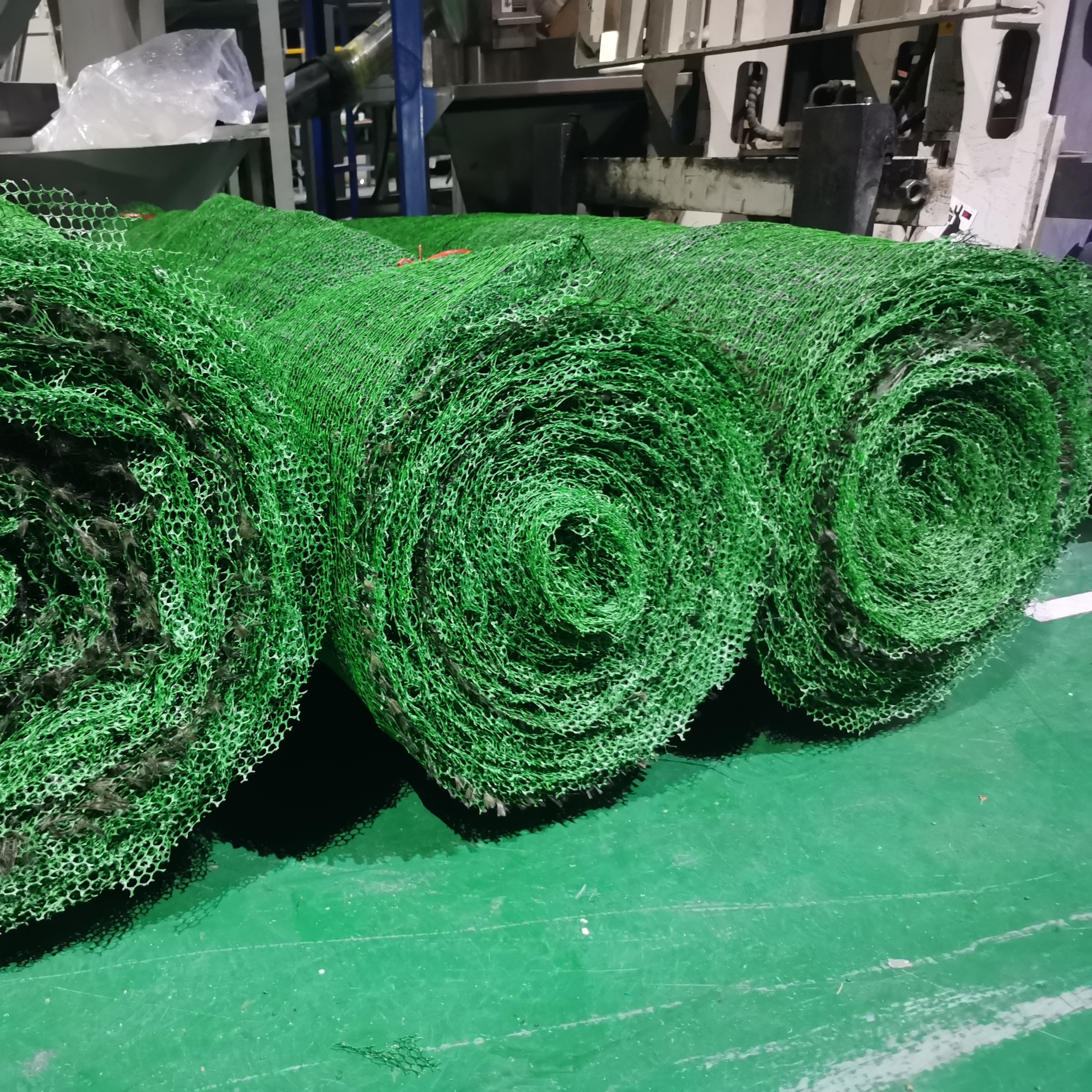 三维植被网植草护坡 hdpe三维植被网 三维土工网垫价格